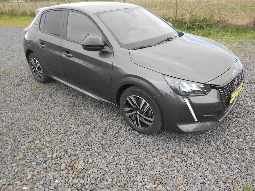 2023 Peugeot 208 - 10