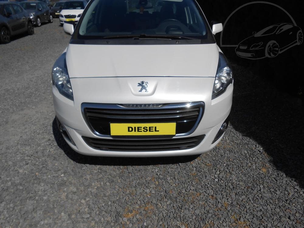 2016 Peugeot 5008 - 10
