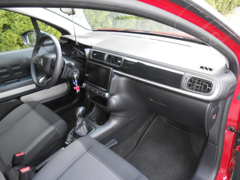 2017 Citroen C3 - 11