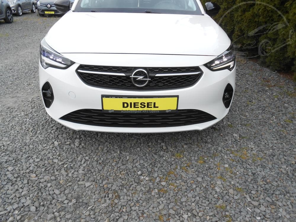 2020 Opel CORSA - 21