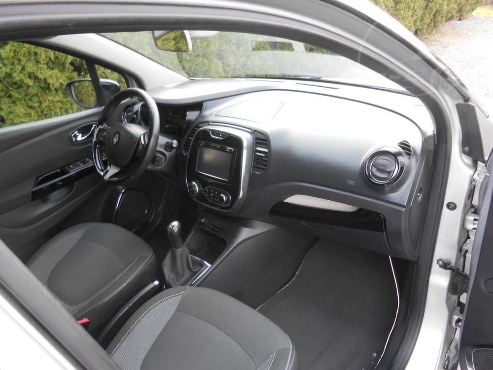 2015 Renault CAPTUR - 13