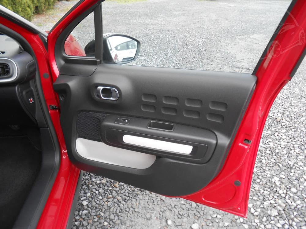 2017 Citroen C3 - 13