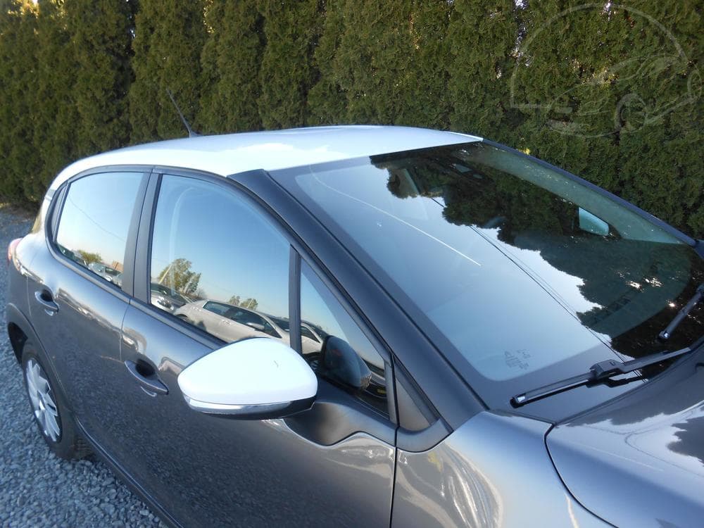 2018 Citroen C3 - 37