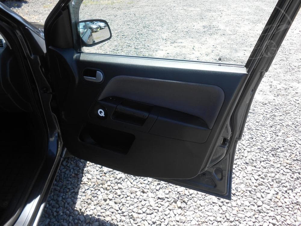 2007 Ford FUSION - 25