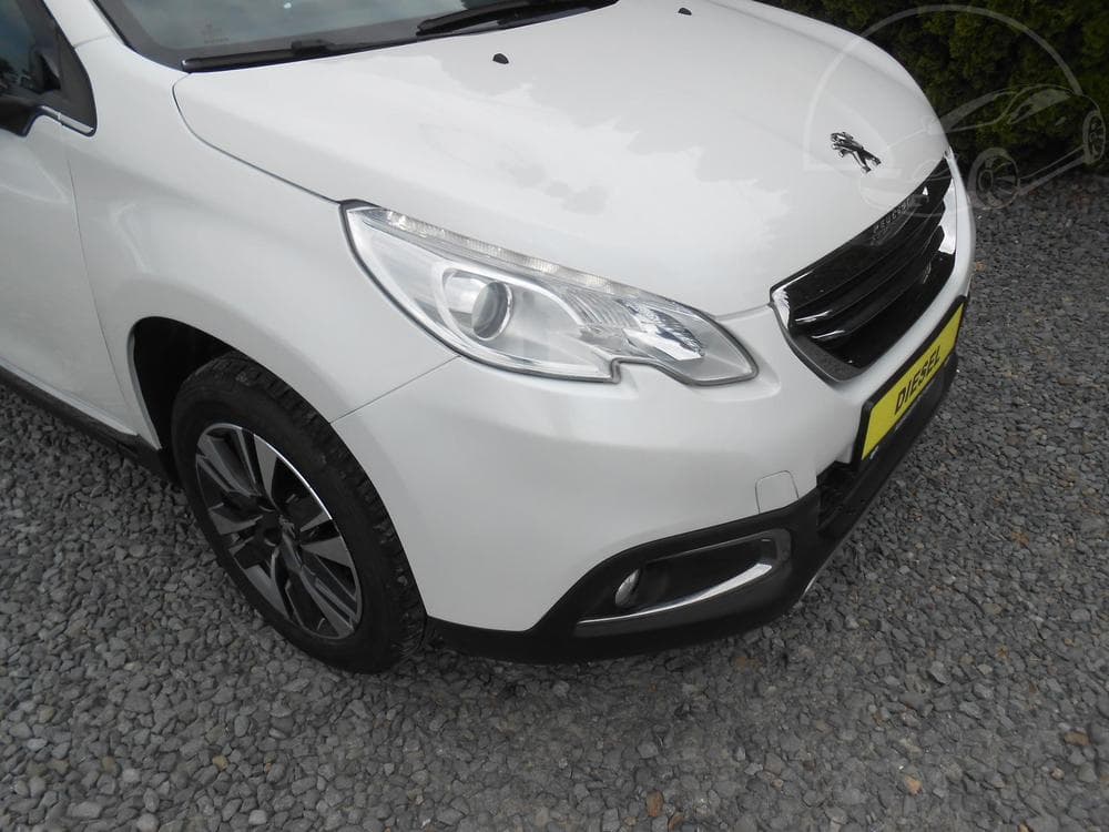 2014 Peugeot 2008 - 13