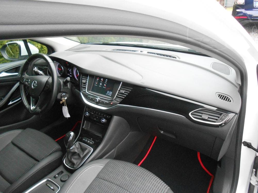 2020 Opel ASTRA - 40