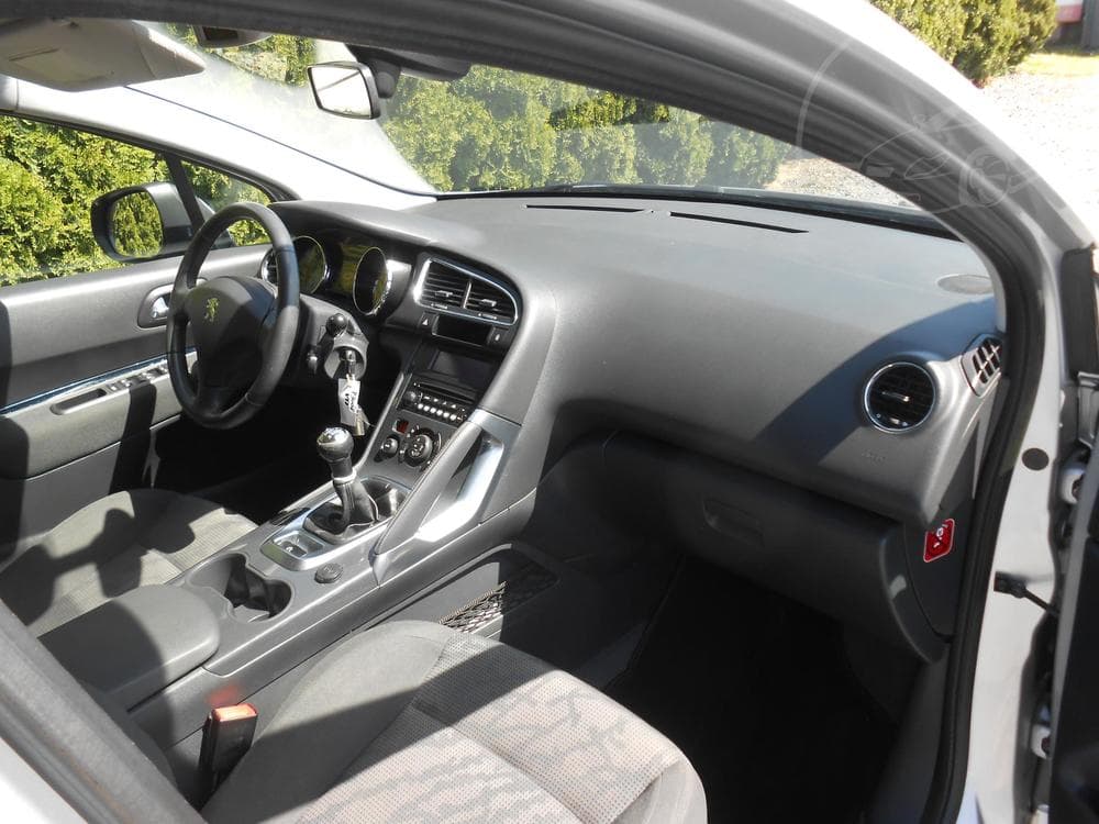 2012 Peugeot 3008 - 14