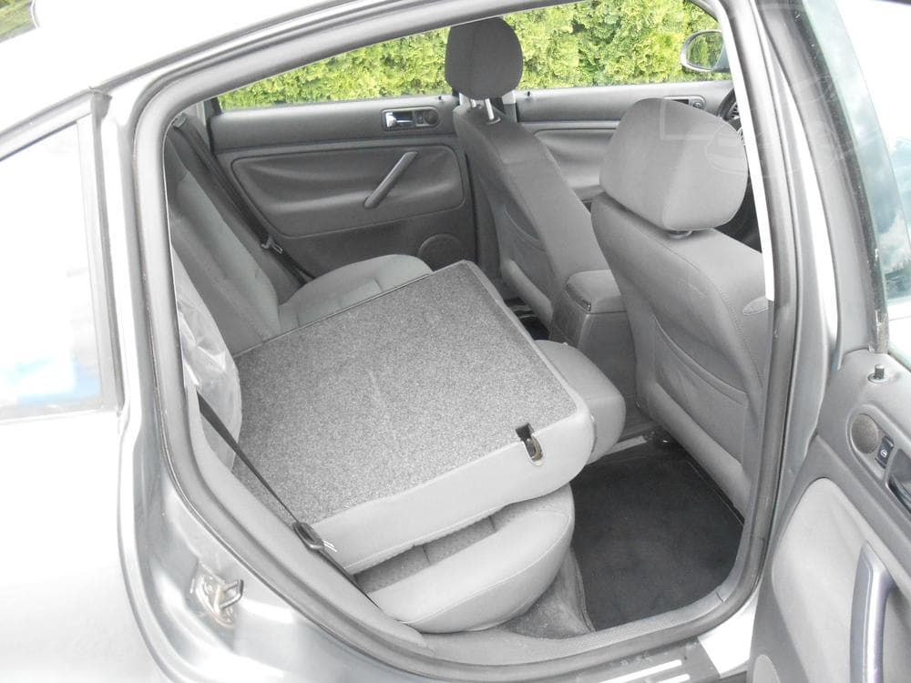 2004 Volkswagen PASSAT - 14