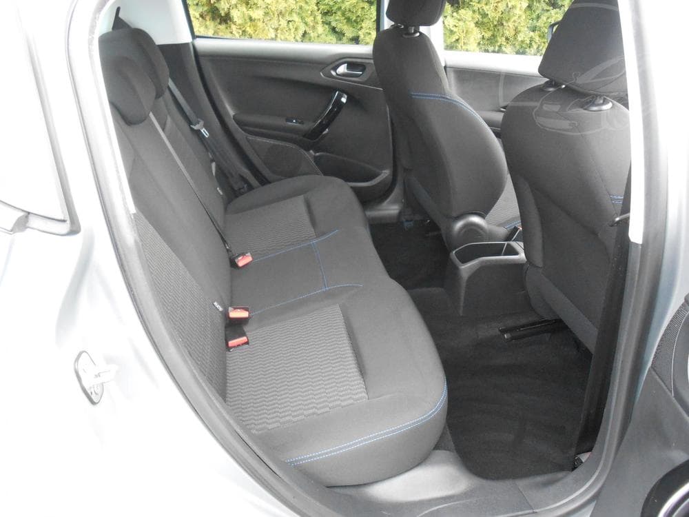 2018 Peugeot 208 - 16