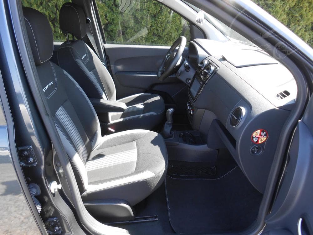 2018 Dacia LODGY - 31