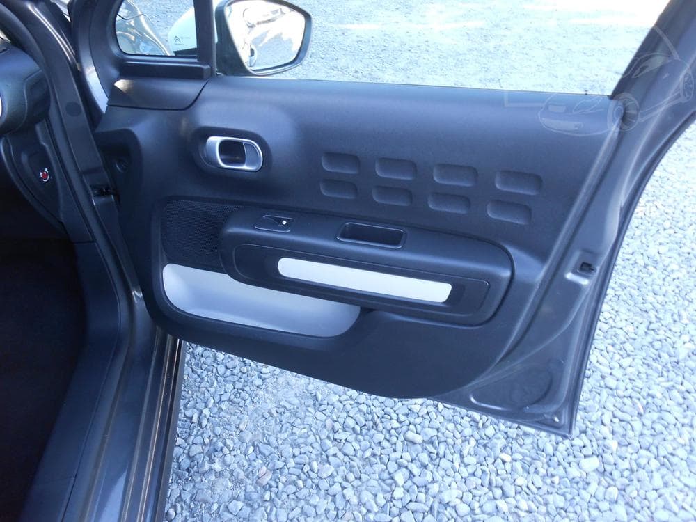2018 Citroen C3 - 46