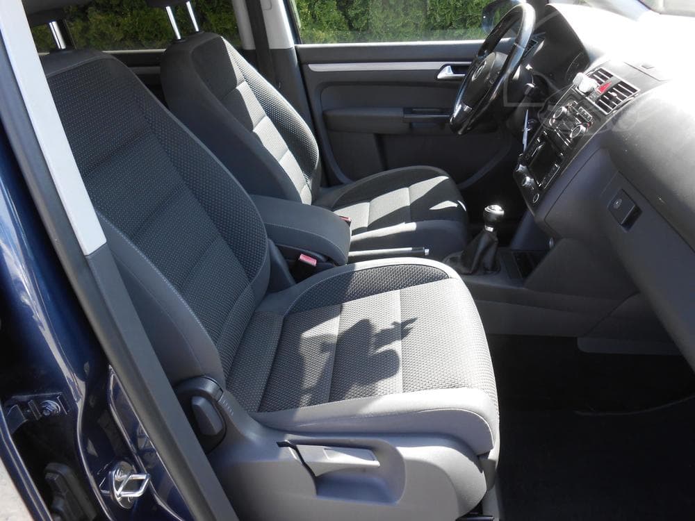 2011 Volkswagen TOURAN - 33