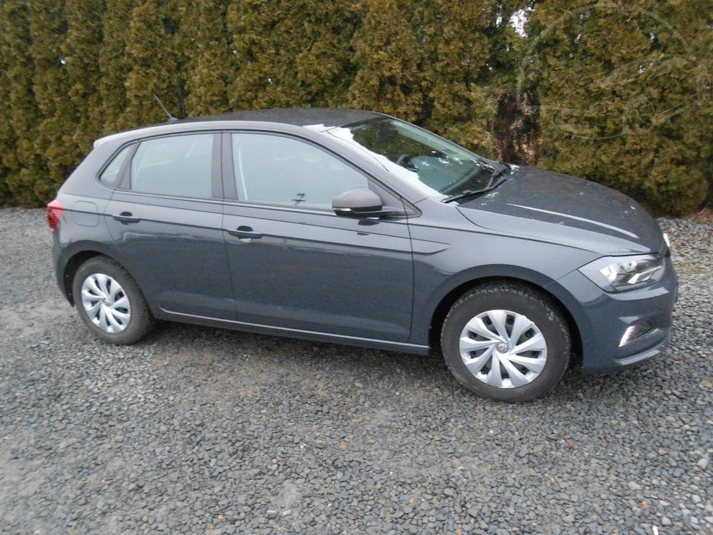 2018 Volkswagen Polo - 18