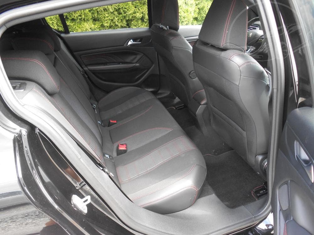 2016 Peugeot 308 - 20