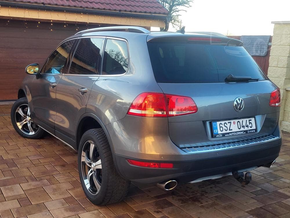 2013 Volkswagen TOUAREG - 3