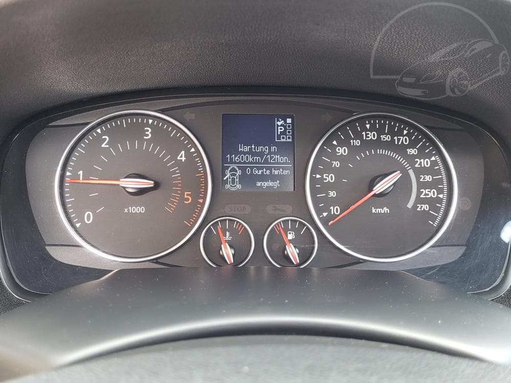2013 Renault LAGUNA - 19