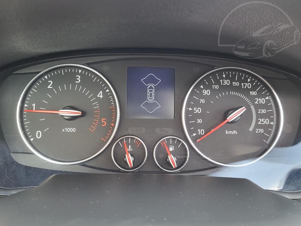 2013 Renault LAGUNA - 20