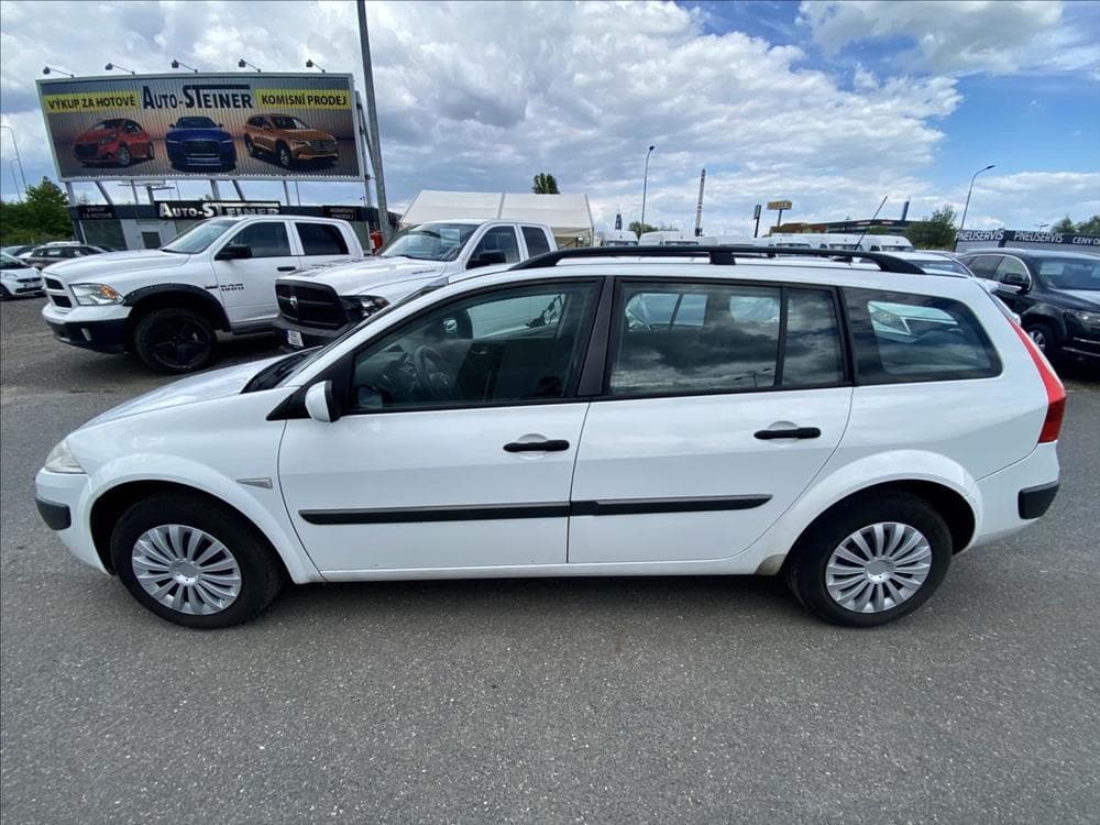 2008 Renault MEGANE - 5