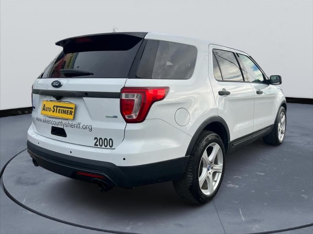 2016 Ford Explorer - 9