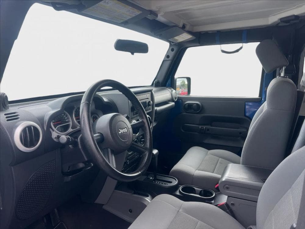 2010 Jeep Wrangler - 10