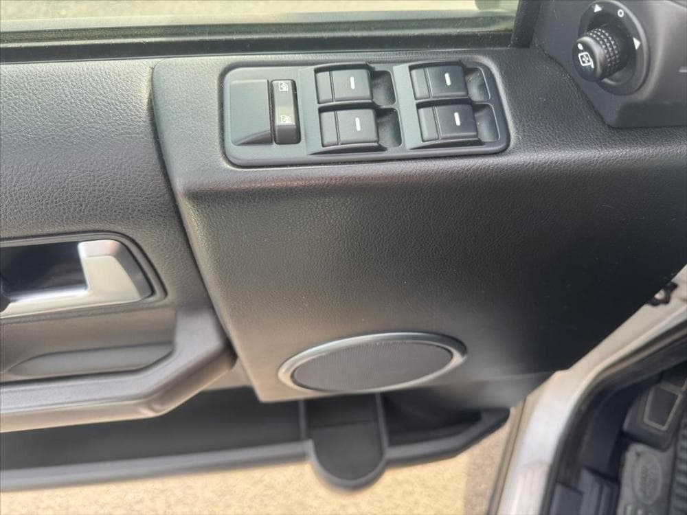 2005 Land Rover DISCOVERY - 11