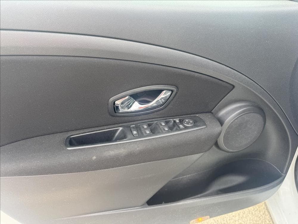 2012 Renault FLUENCE - 21