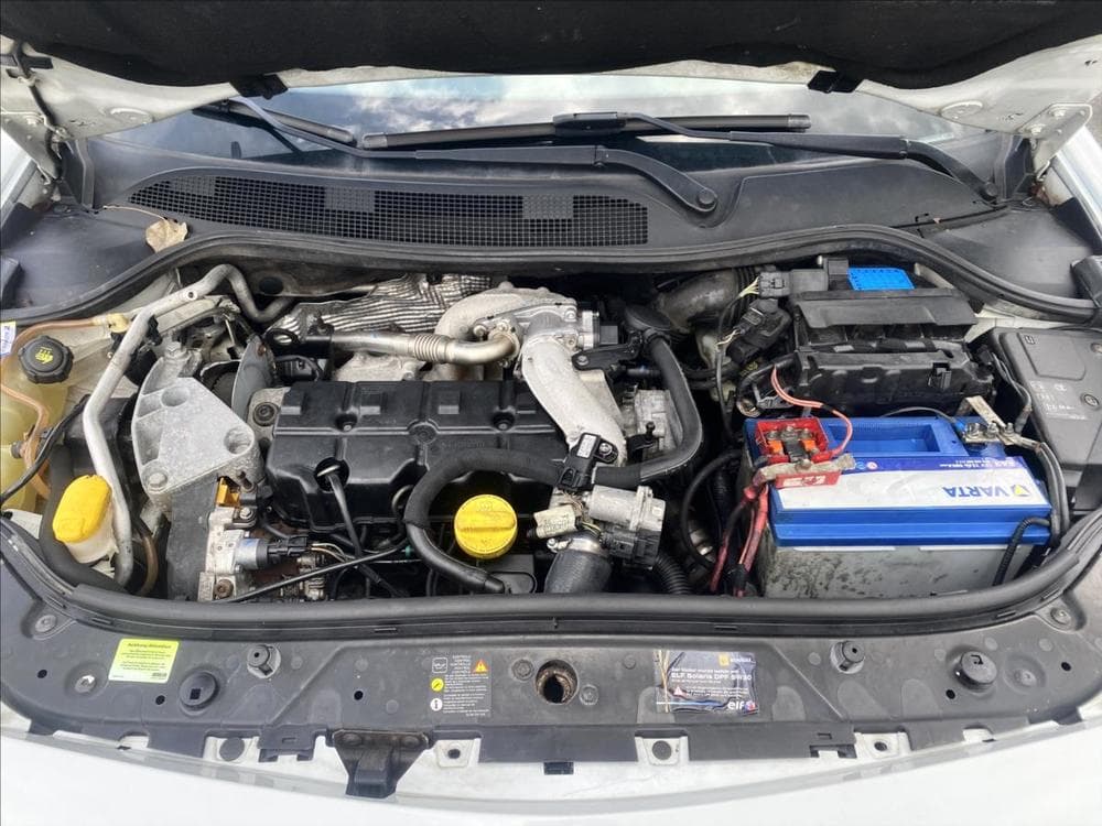 2008 Renault MEGANE - 11