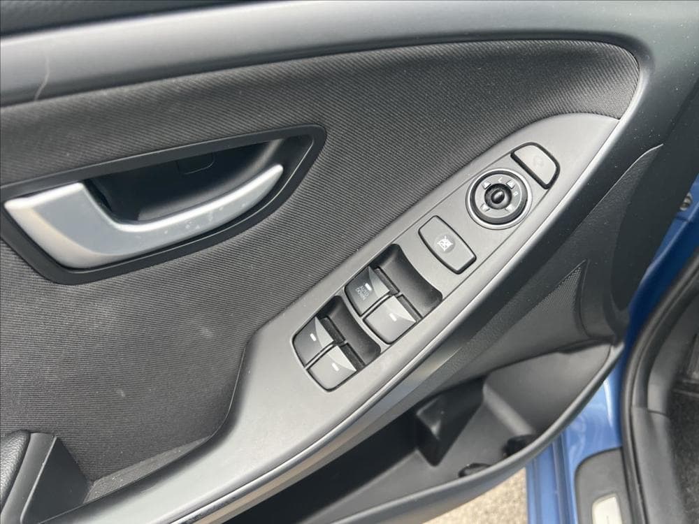 2016 Hyundai i30 - 12