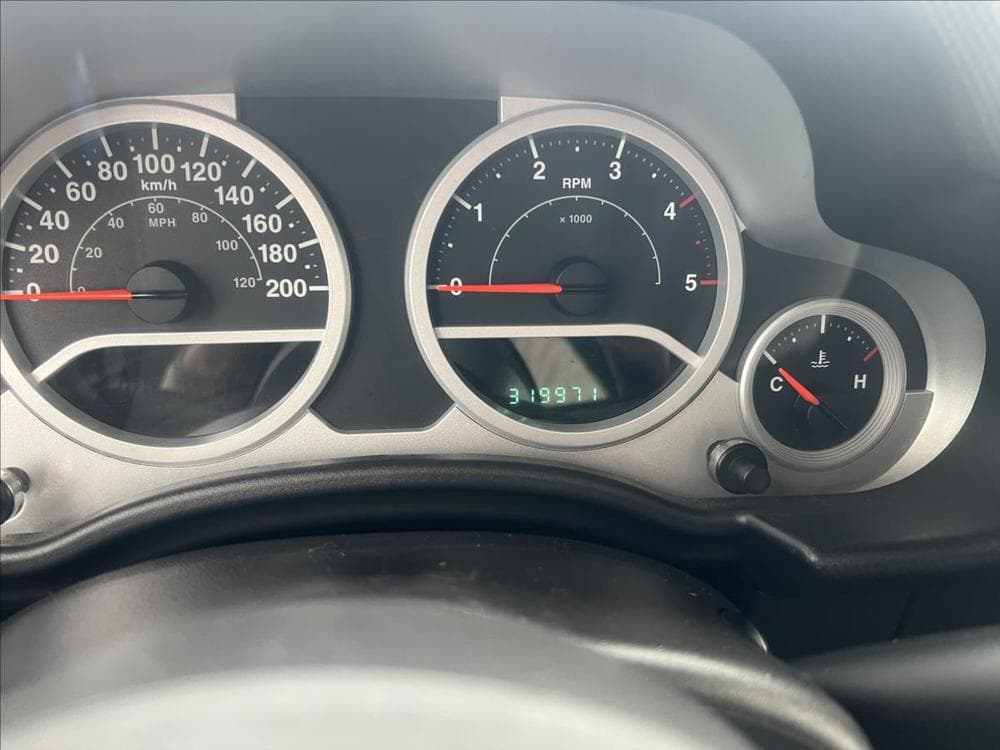 2010 Jeep Wrangler - 13