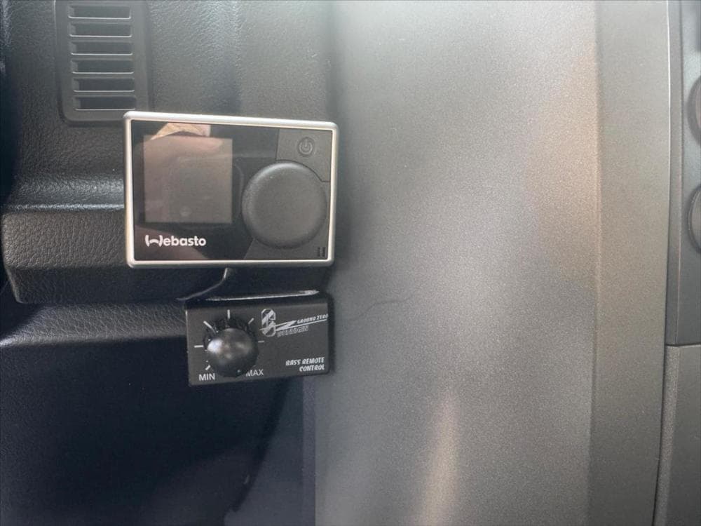 2005 Land Rover DISCOVERY - 13