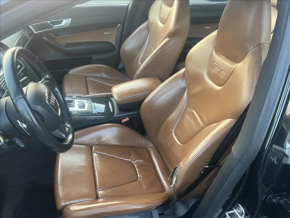 2007 Audi S6 - 13