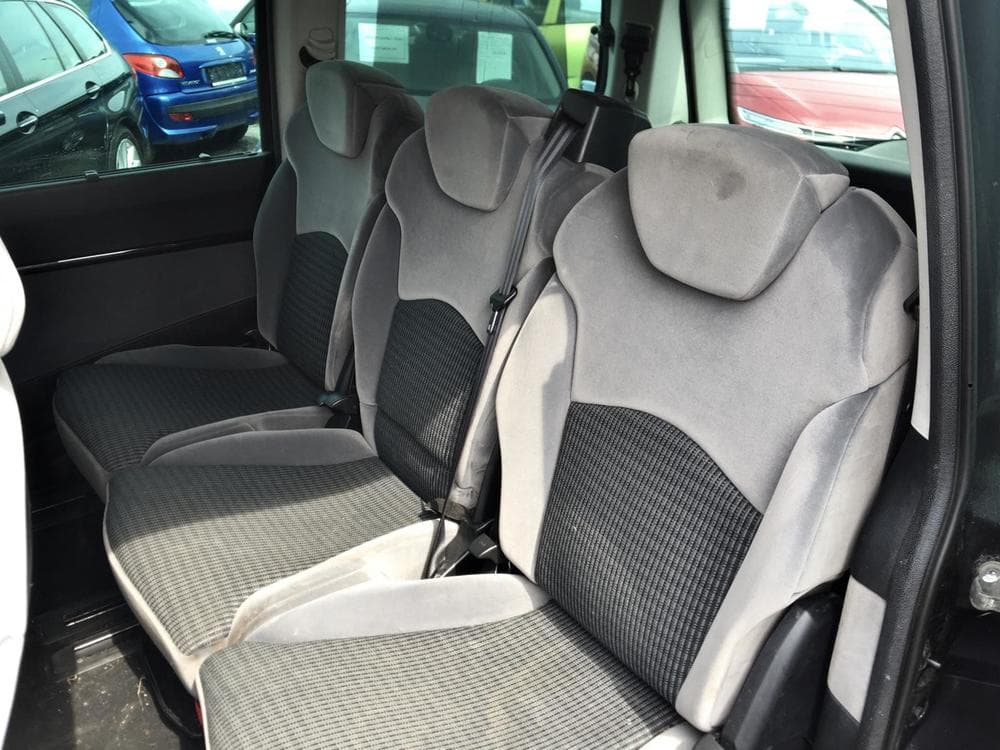 2011 Citroen C8 - 14