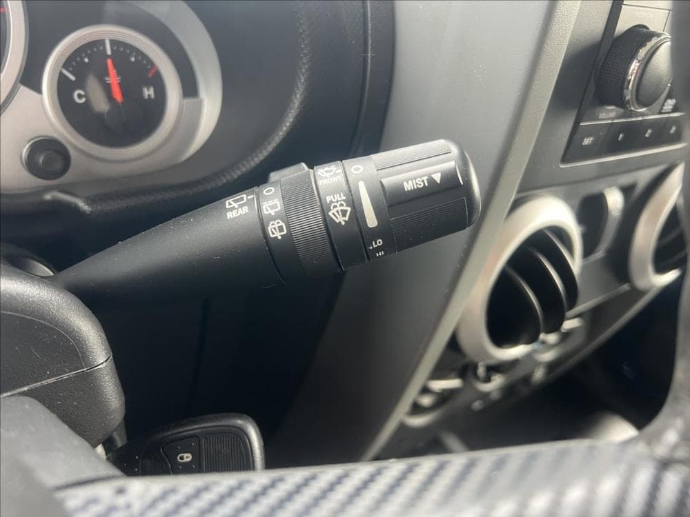 2010 Jeep Wrangler - 15