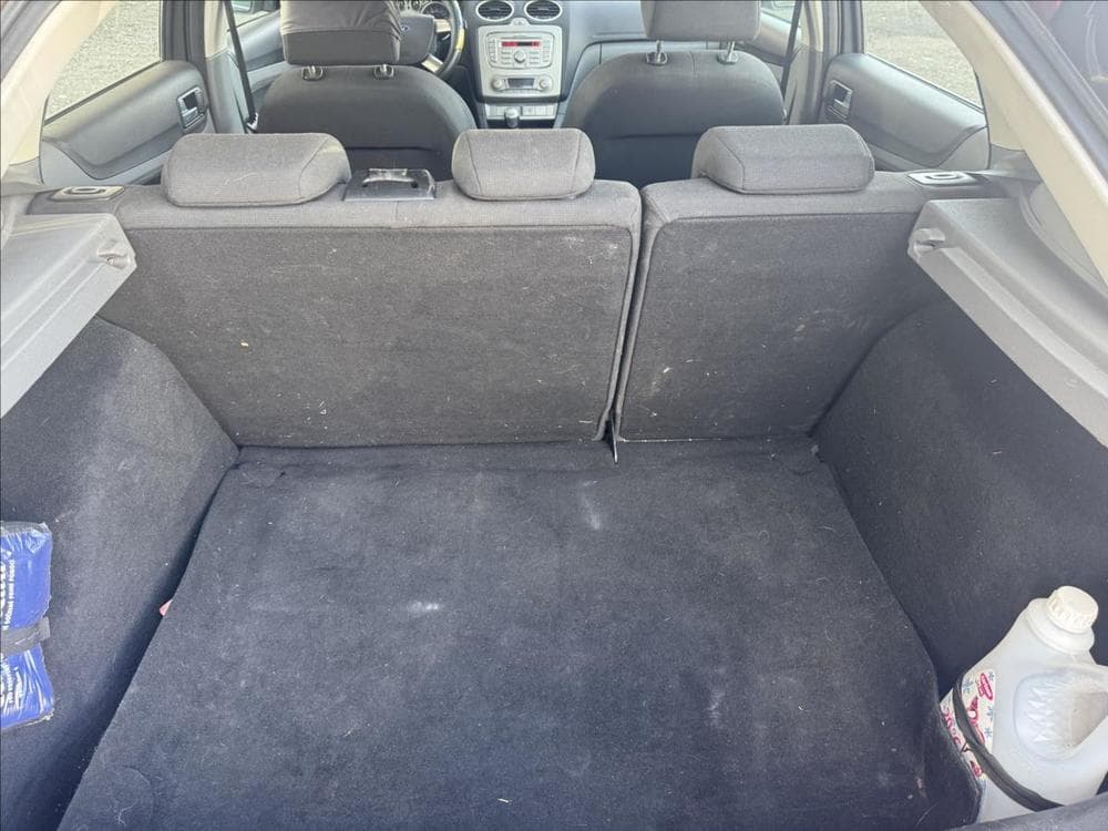 2008 Ford FOCUS - 15