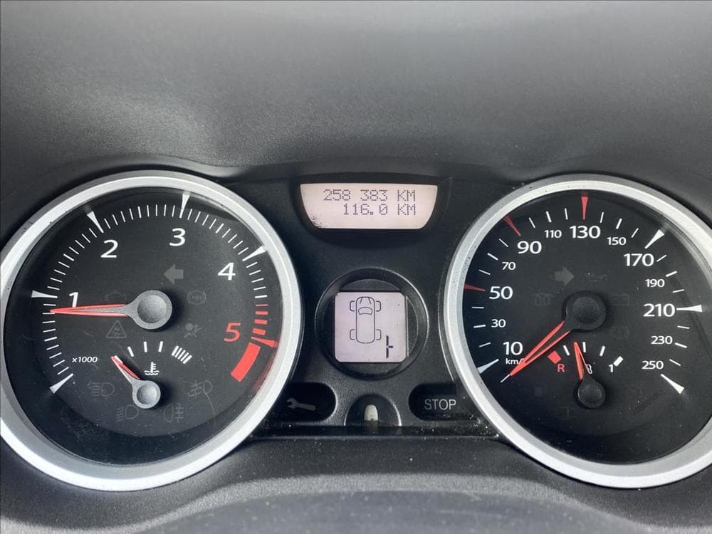 2008 Renault MEGANE - 16