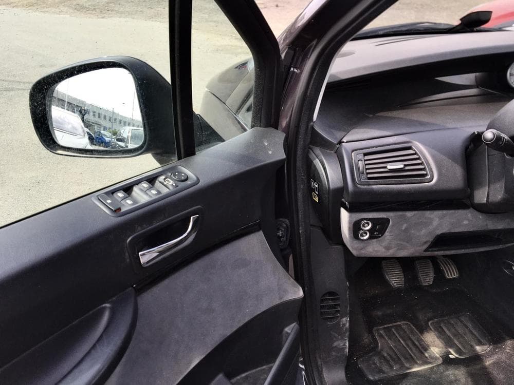 2011 Citroen C8 - 18