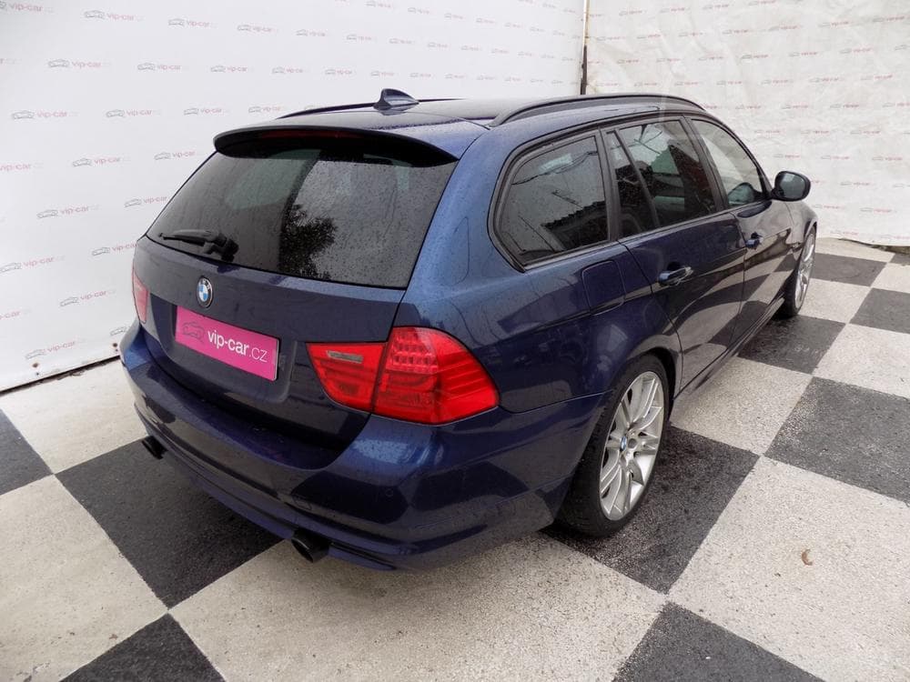 2010 BMW 3-Series - 7