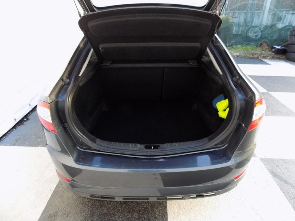 2010 Ford MONDEO - 8