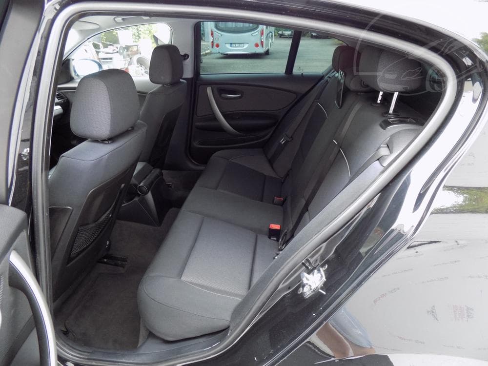 2007 BMW 1-SERIES - 9