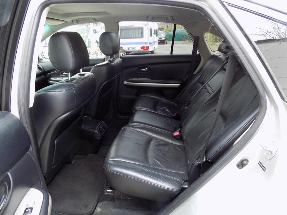 2010 Lexus RX - 11