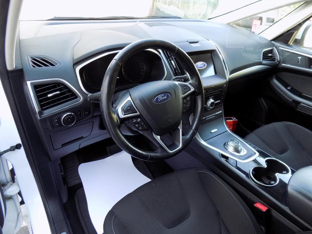 2020 Ford S-Max - 14