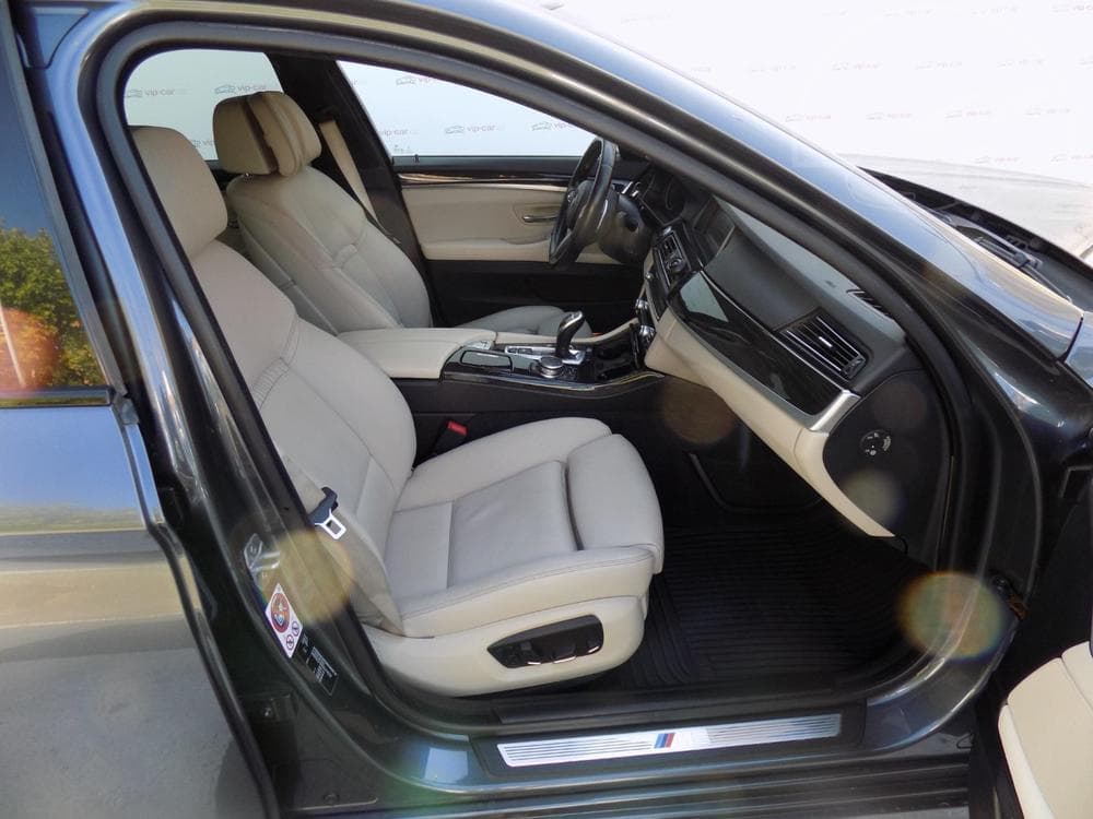 2015 BMW 5-SERIES - 43