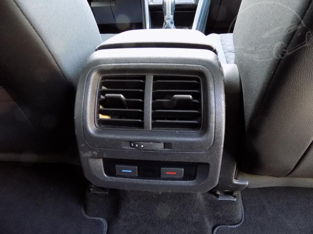 2018 Volkswagen Touran - 20