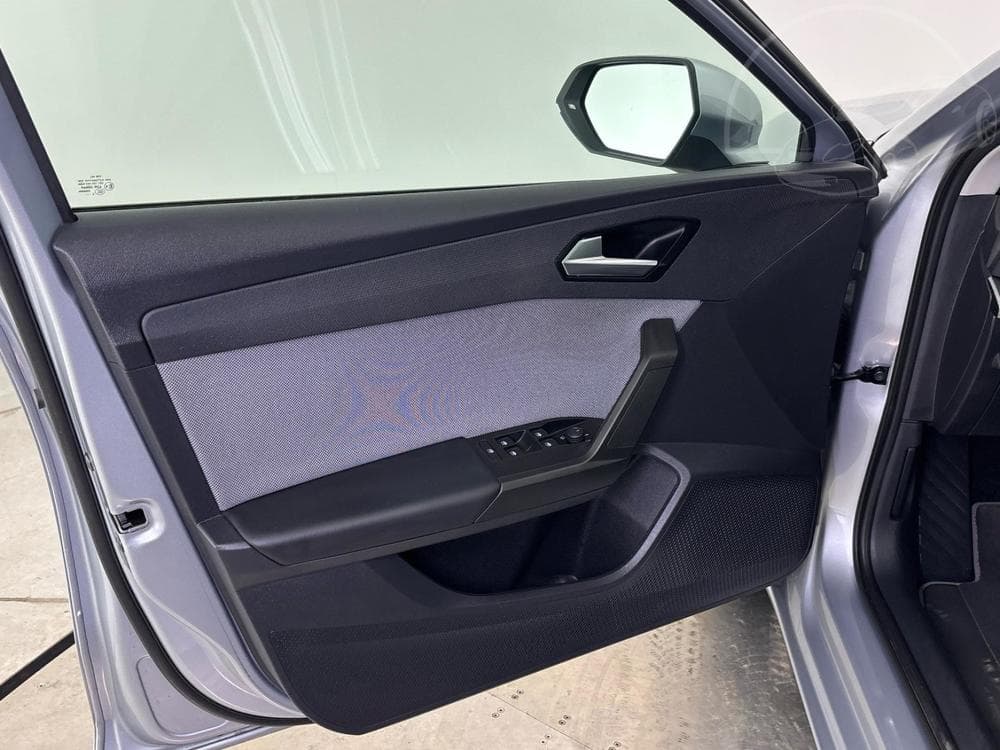 2023 Seat LEON - 25