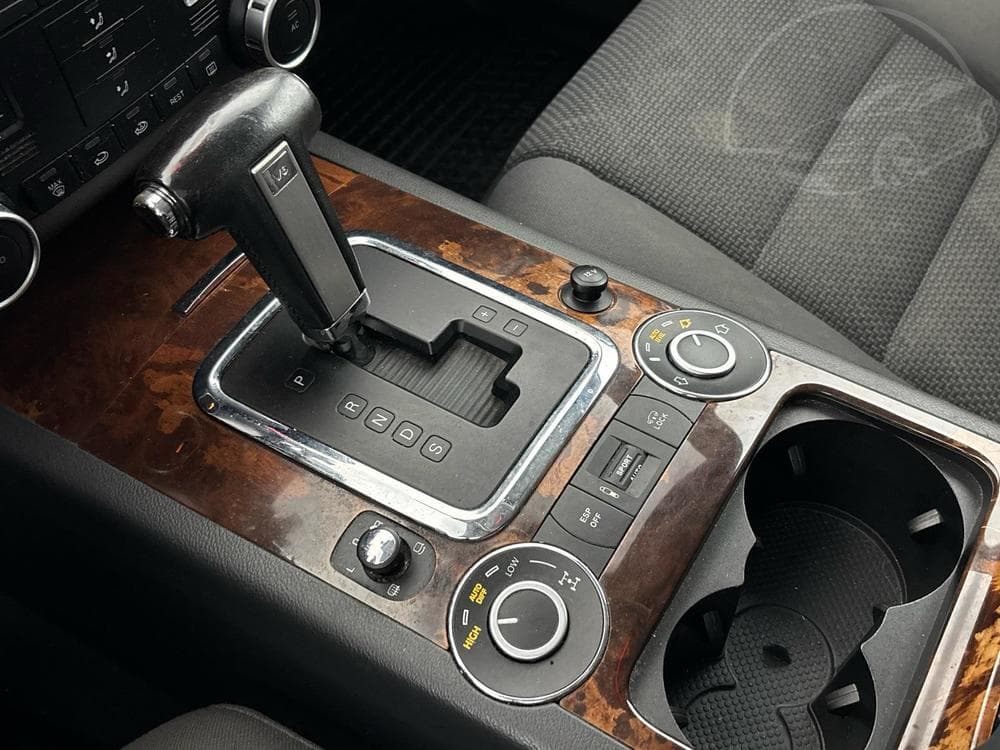 2008 Volkswagen Touareg - 20