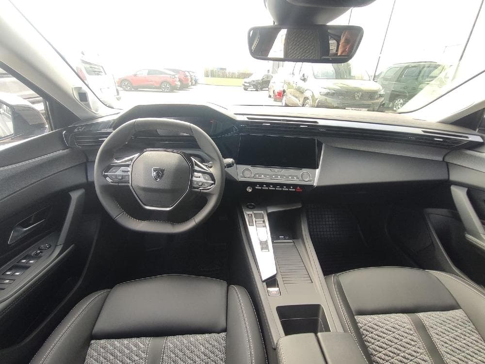 2026 Peugeot 308 - 5