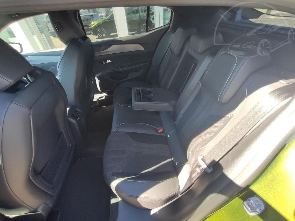 2026 Peugeot 408 - 9