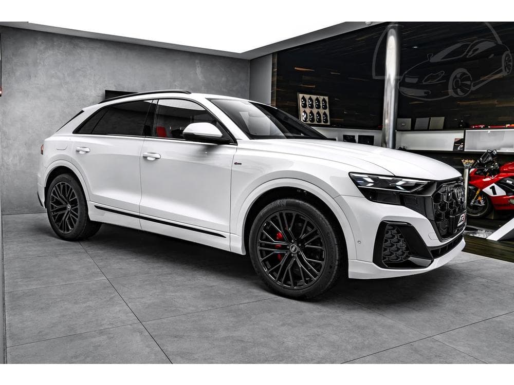 2025 Audi Q8 - 10