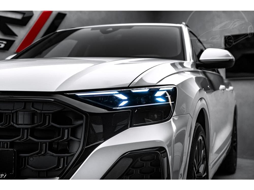 2025 Audi Q8 - 25