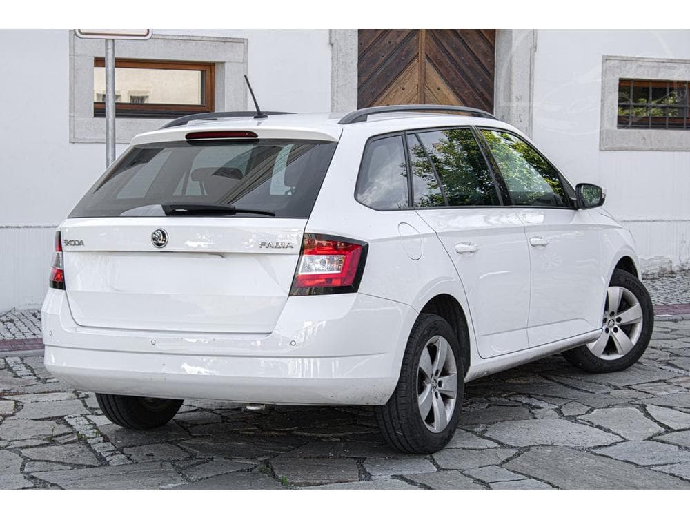 2016 Škoda FABIA - 5